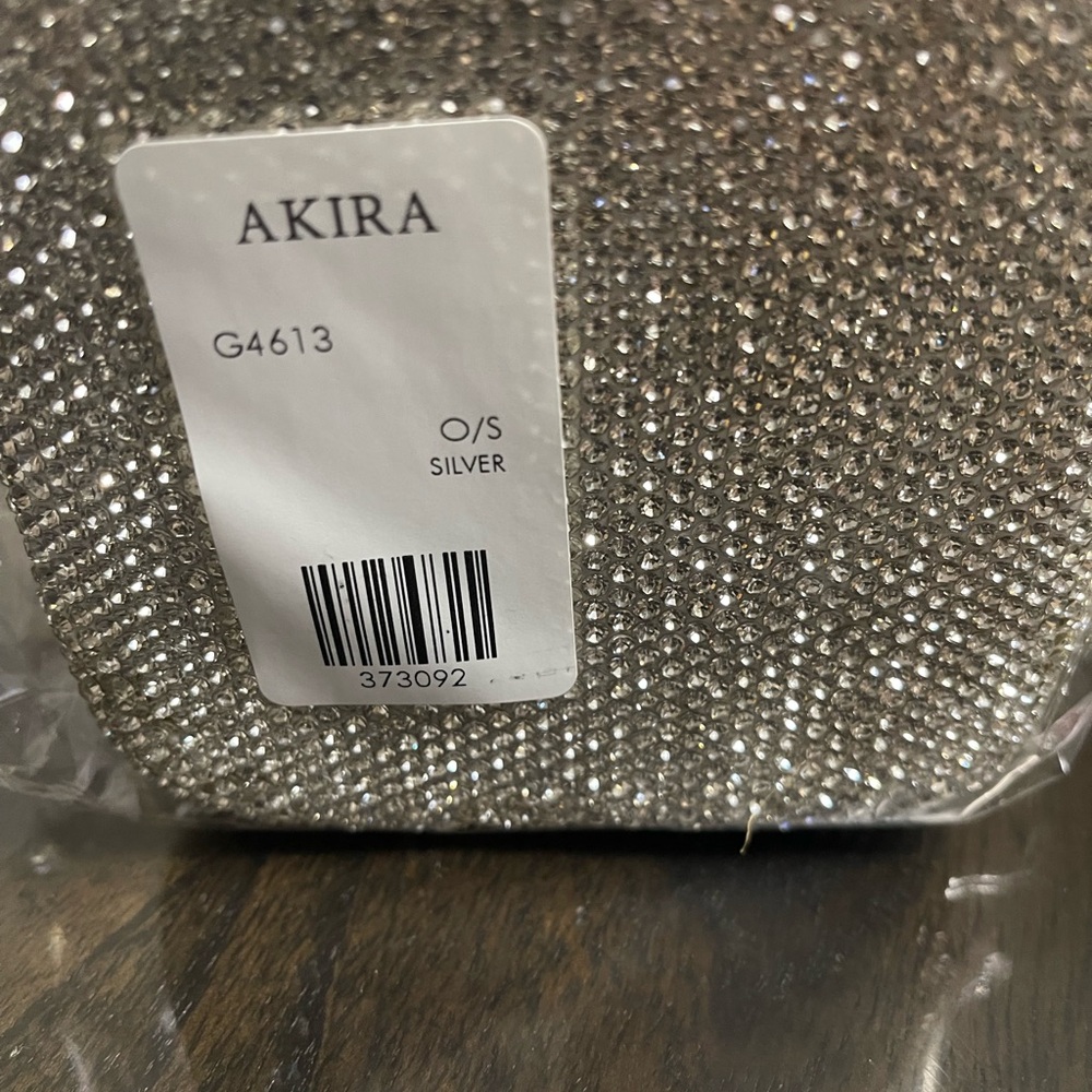 AKIRA Silver Rhinestone Box - Picture 4 of 4